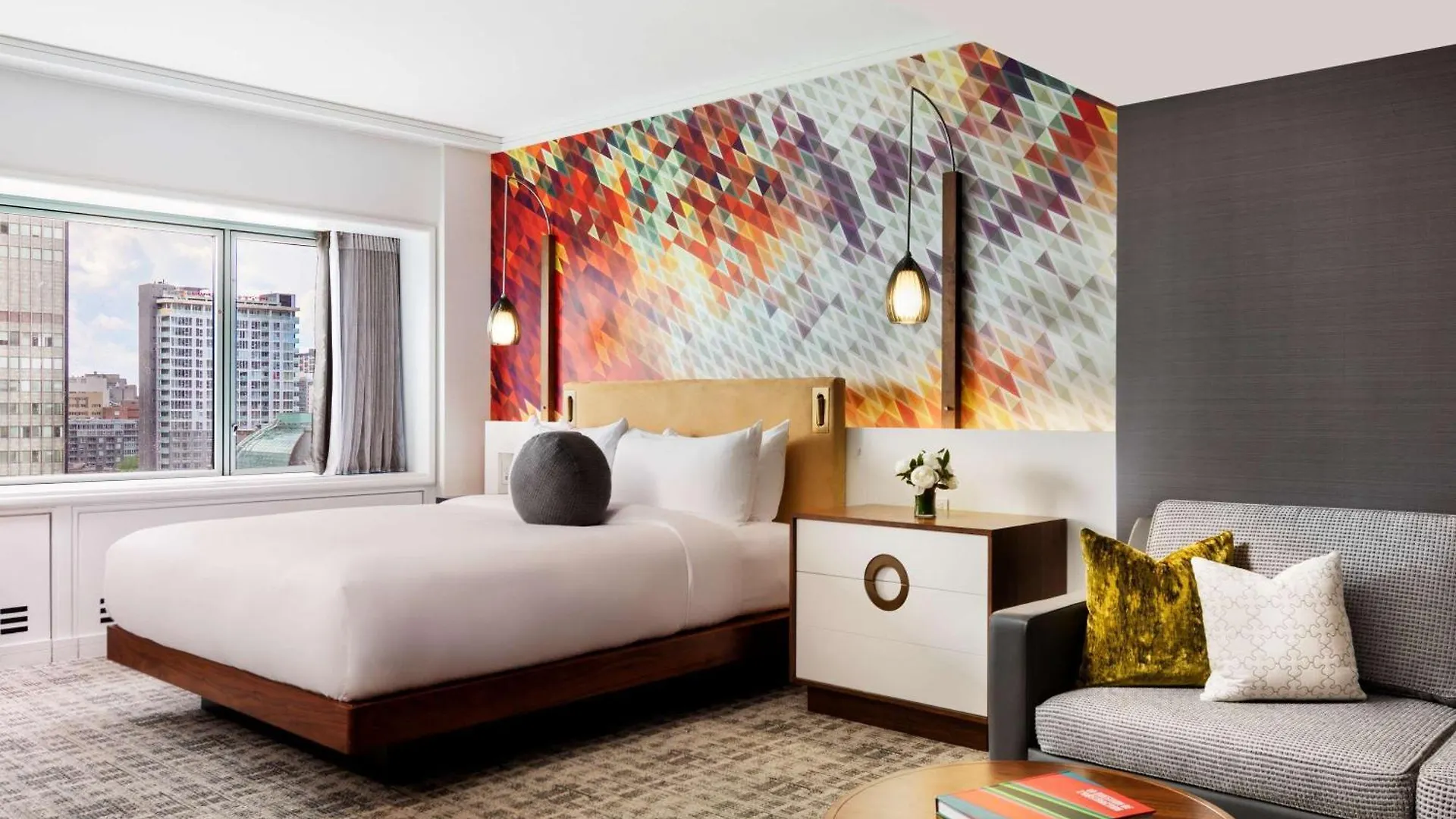 Fairmont The Queen Elizabeth Montreal Canada